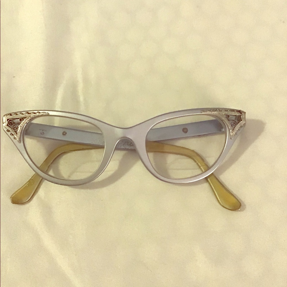 Vintage Tura cat eye glasses with metal detail